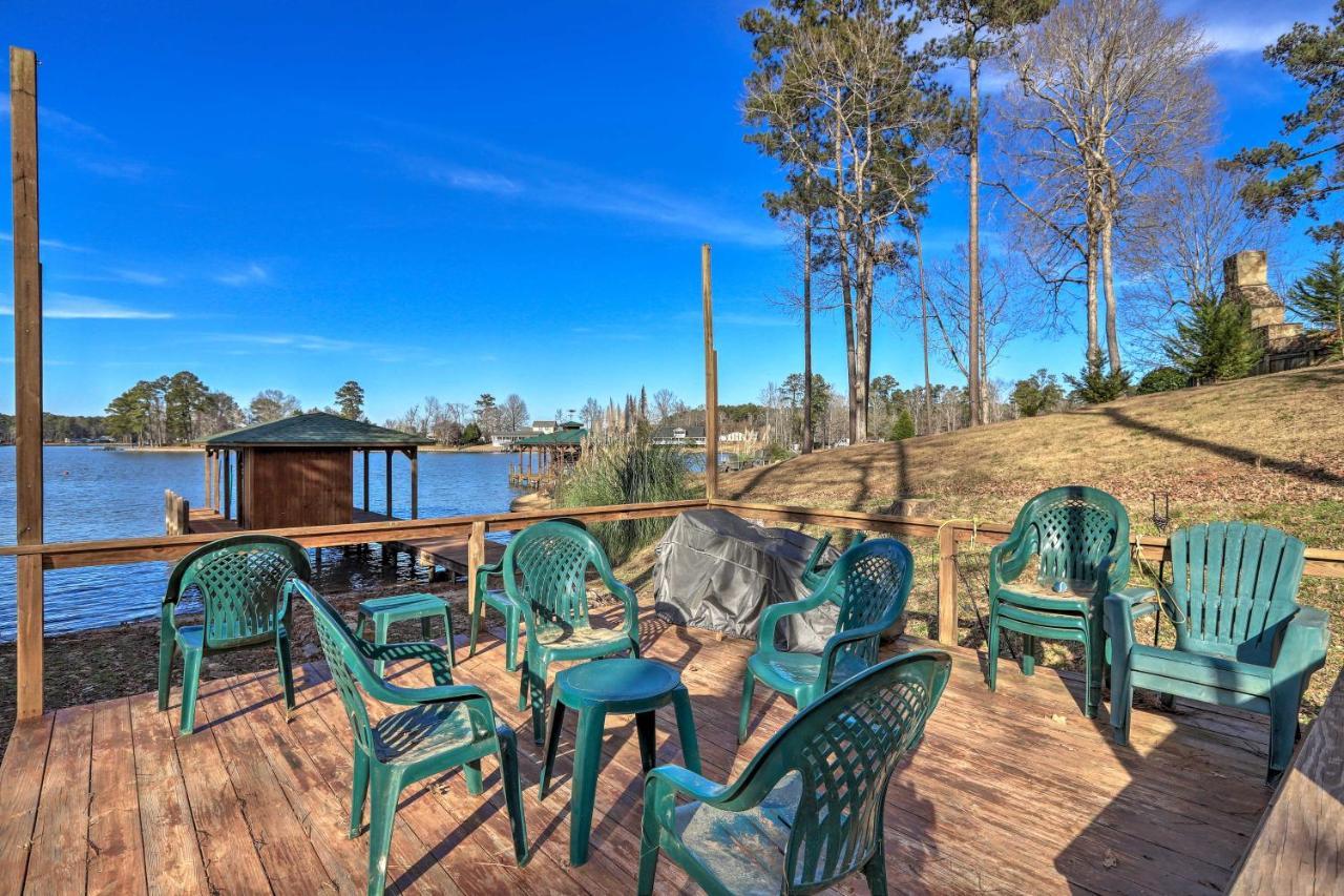 Lakefront Sparta Cottage With Decks And Boat Dock Exteriör bild