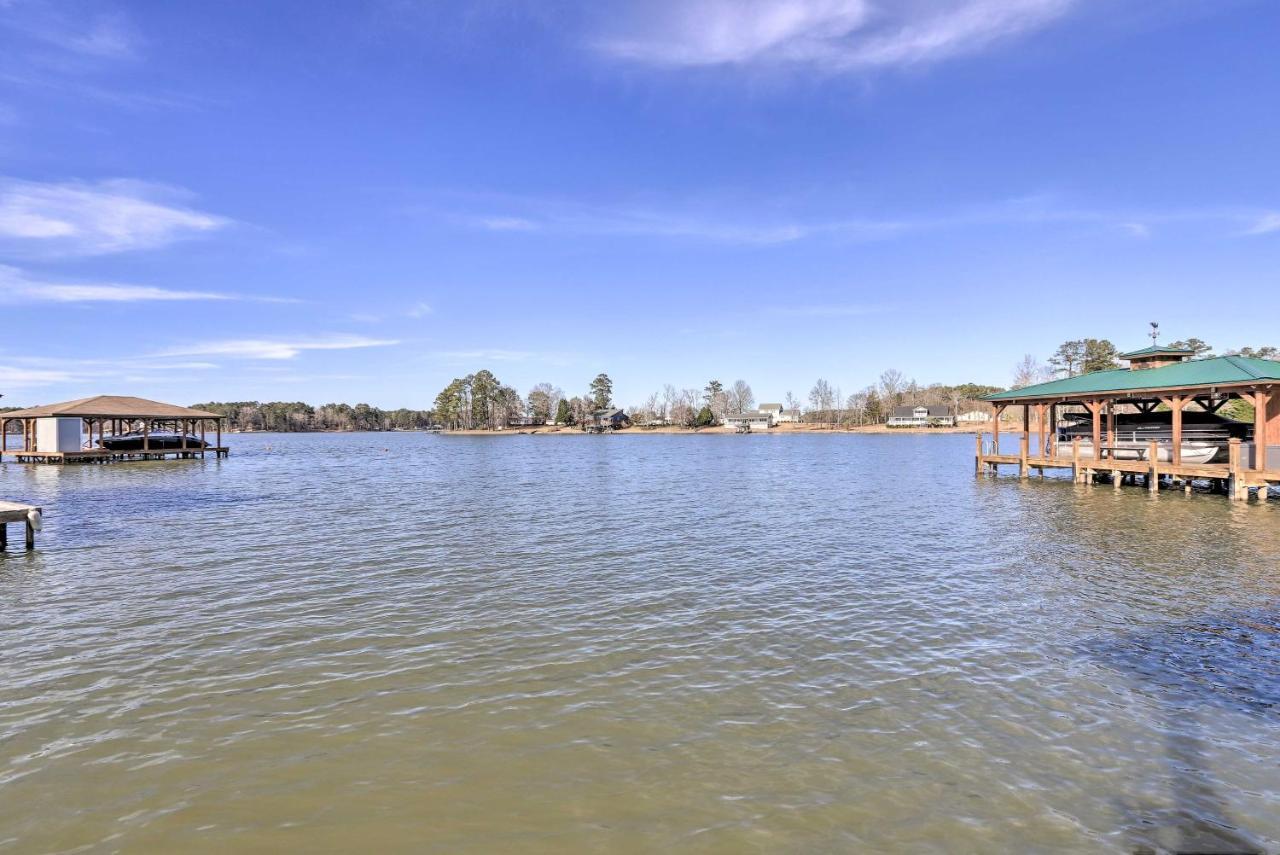 Lakefront Sparta Cottage With Decks And Boat Dock Exteriör bild
