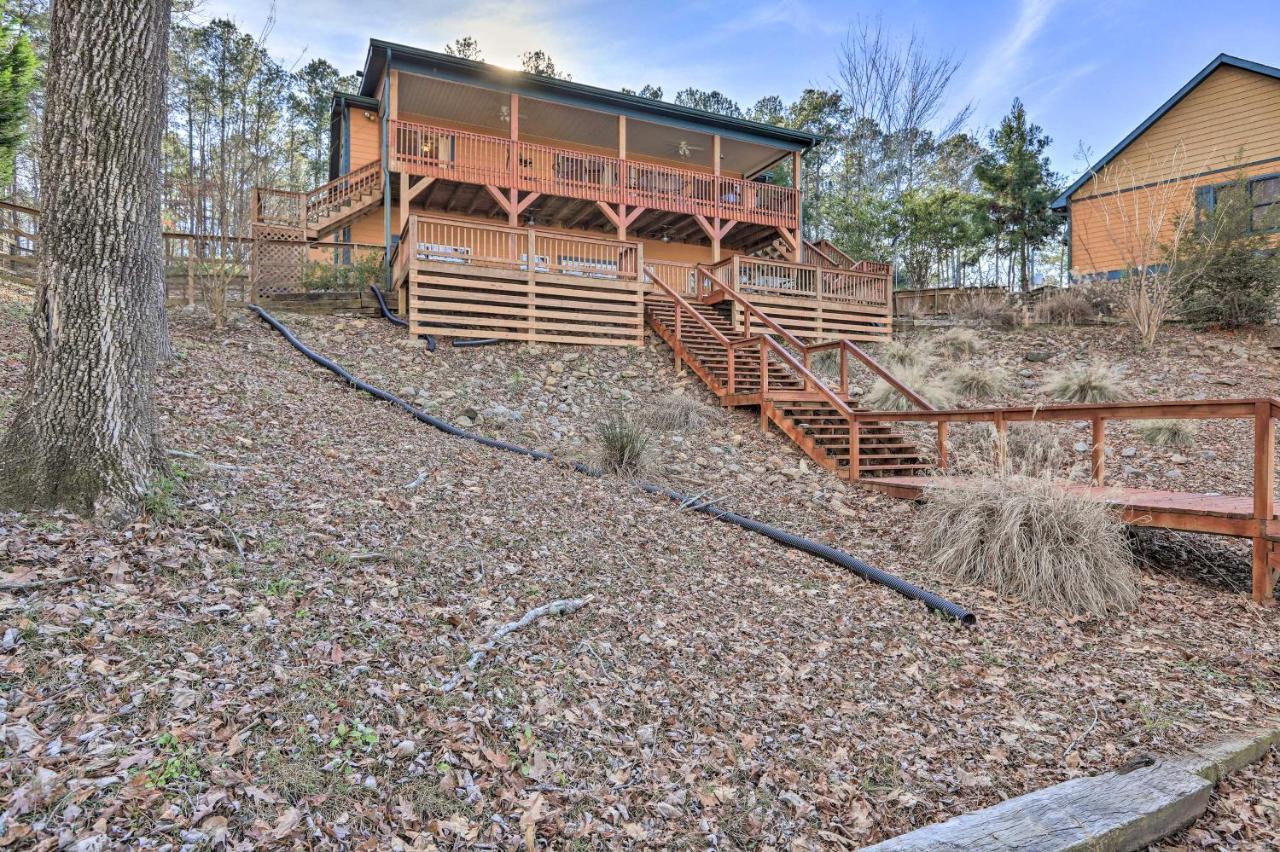 Lakefront Sparta Cottage With Decks And Boat Dock Exteriör bild